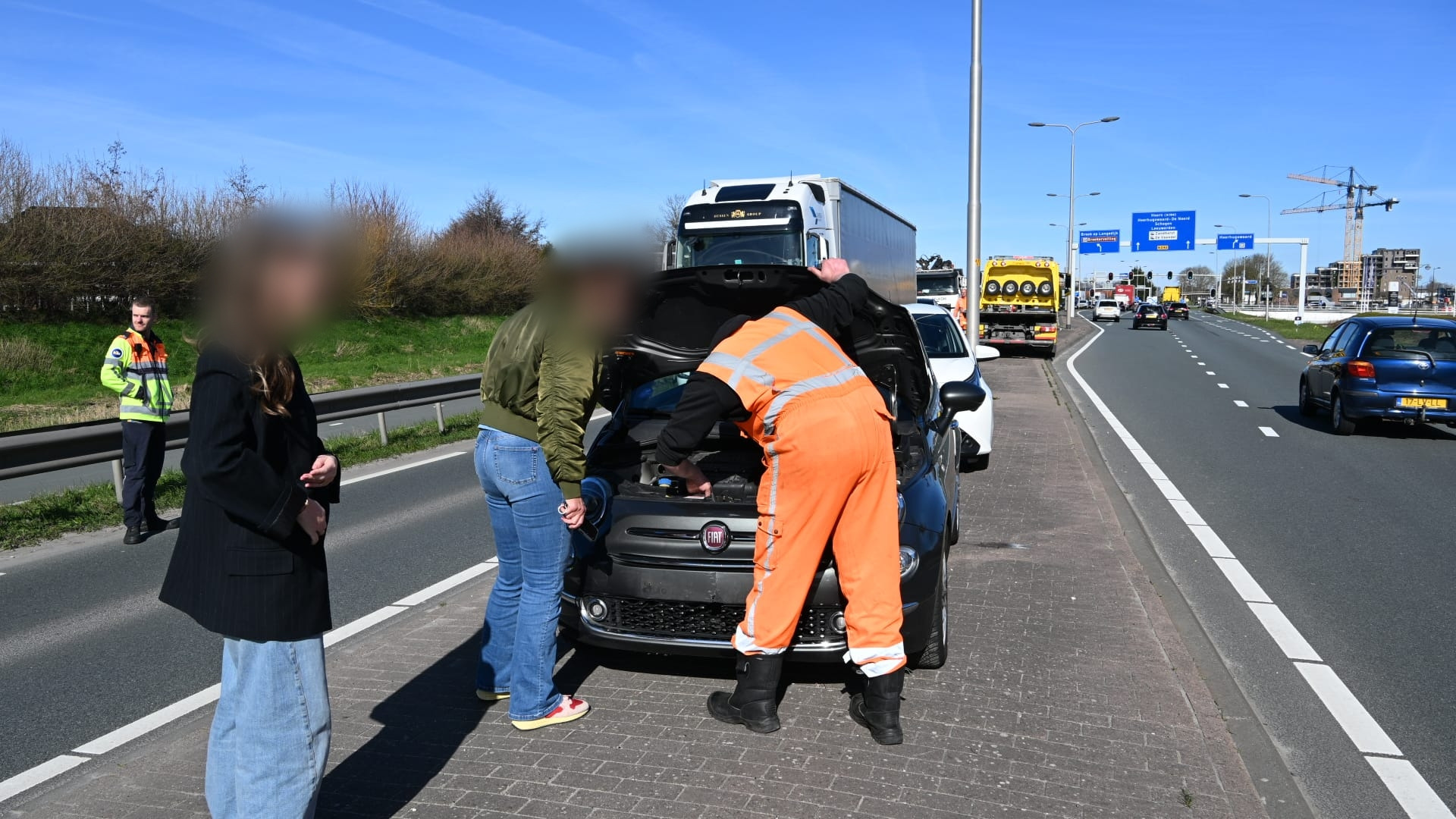 Foto: Point Blur_Mar202026_150621.jpg